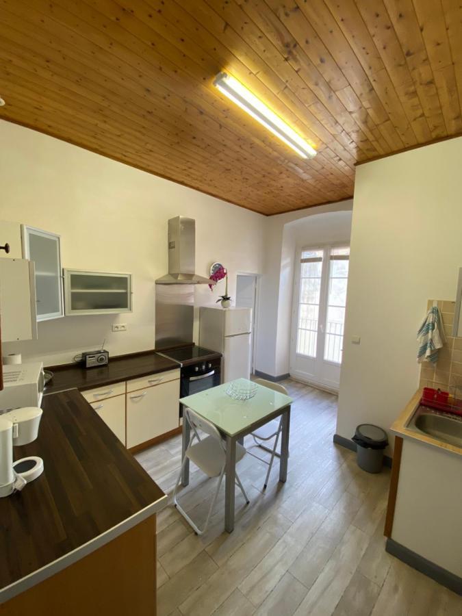 Appartement Climatise,Idealement Situe 100M Du Vieux Port. Бастия Экстерьер фото